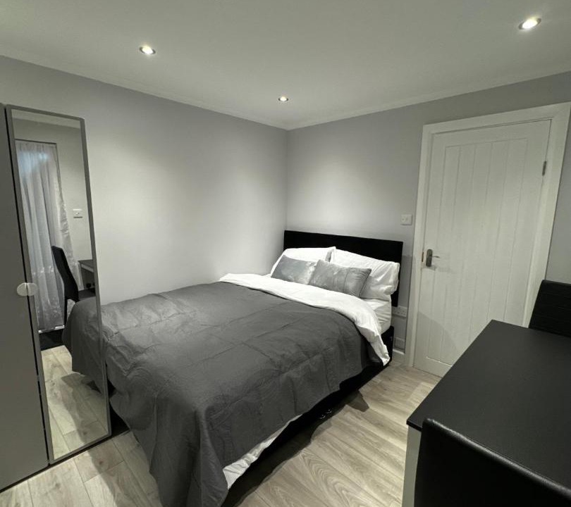 Photo of Bedroom in Cricklewood