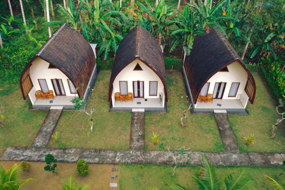 Photo of Buildings in Penida Island