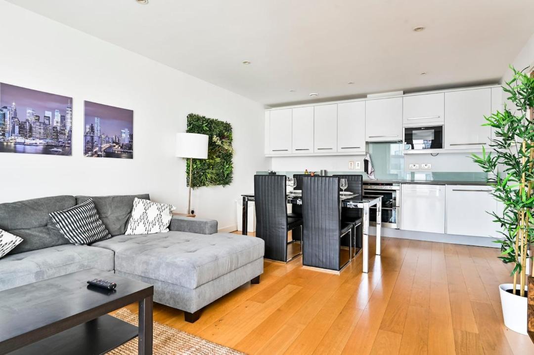 Photo of Others in Warwick