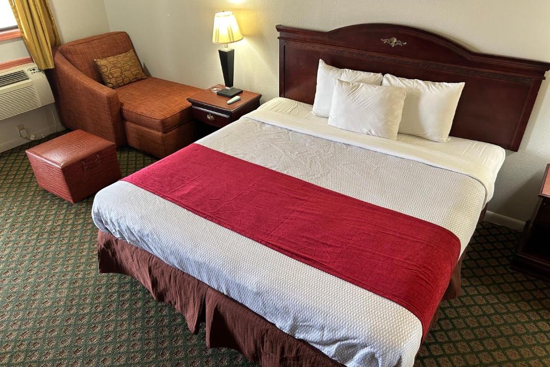 Photo of Bedroom in Eunice