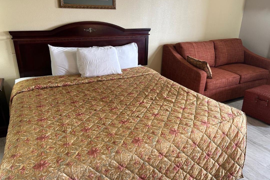 Photo of Bedroom in Eunice