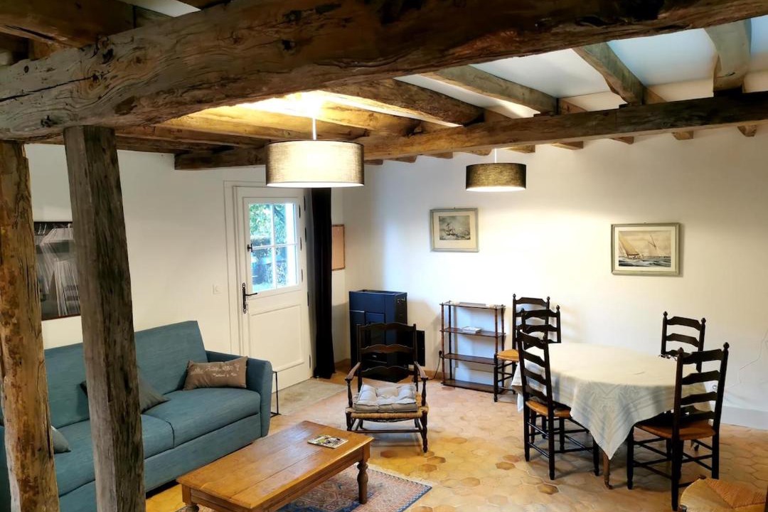 Photo of Others in Alette