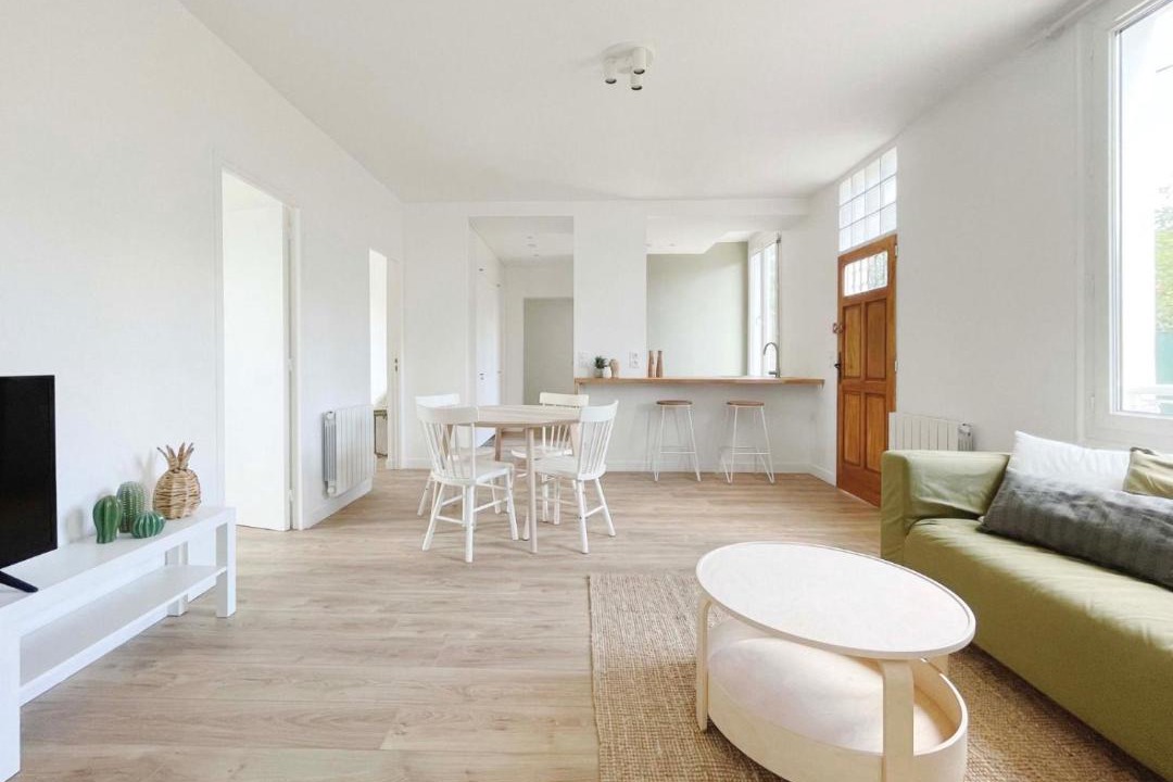 Photo of Others in Melun