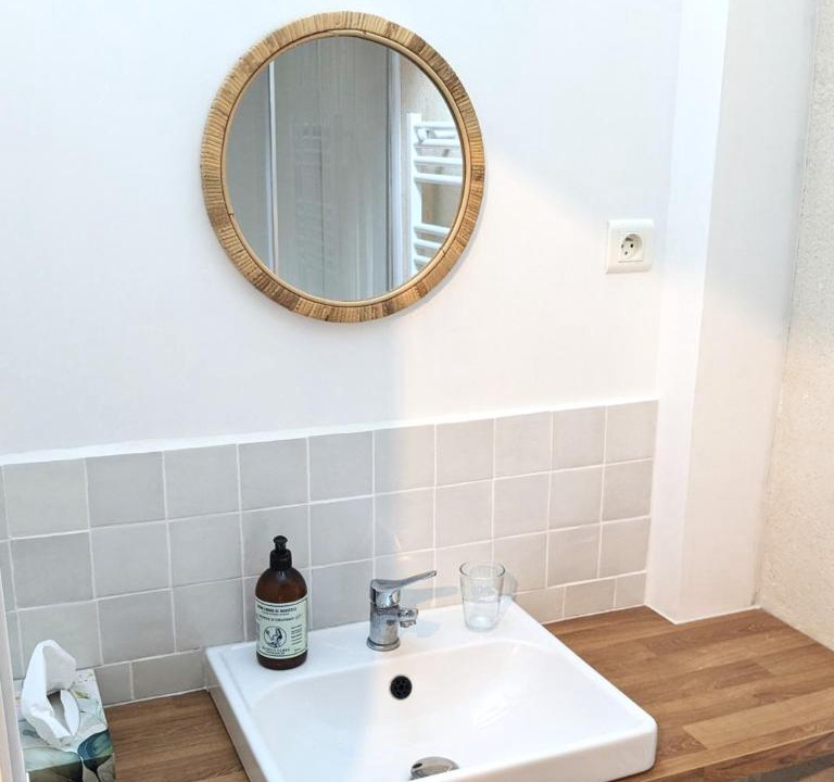 Photo of Bathroom in Nozay