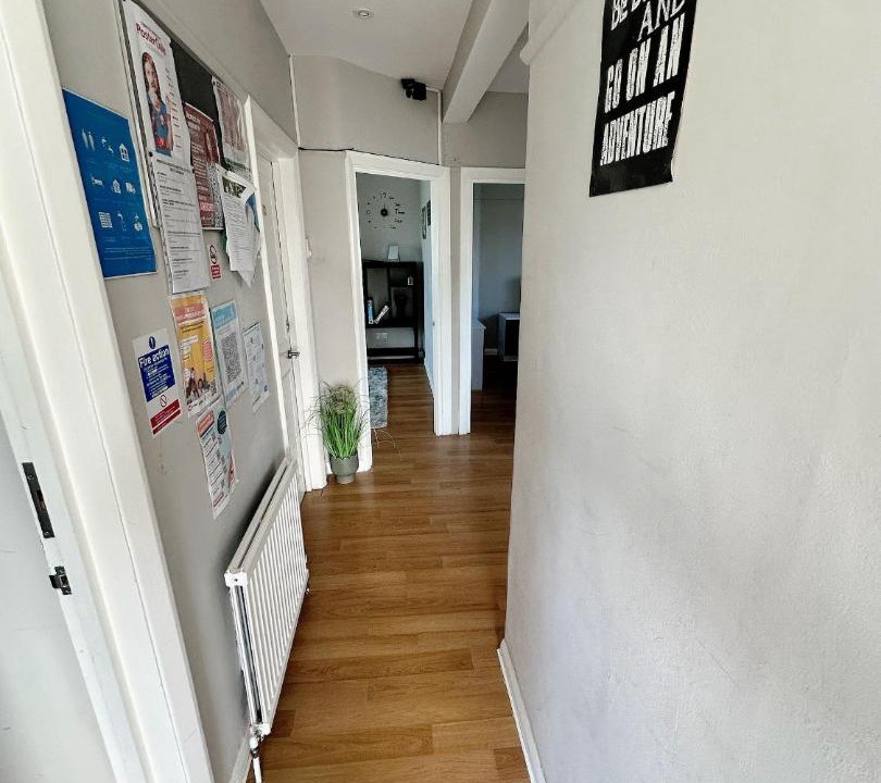 Photo of Others in Graveney