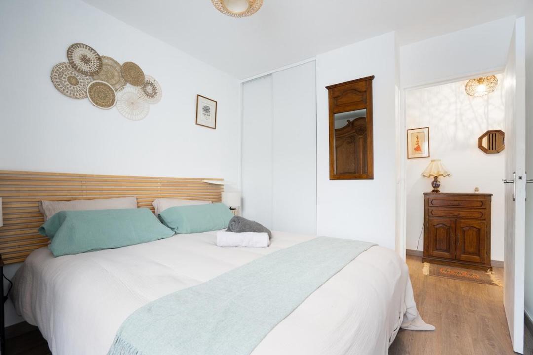 Photo of Bedroom in La Demi - Lune