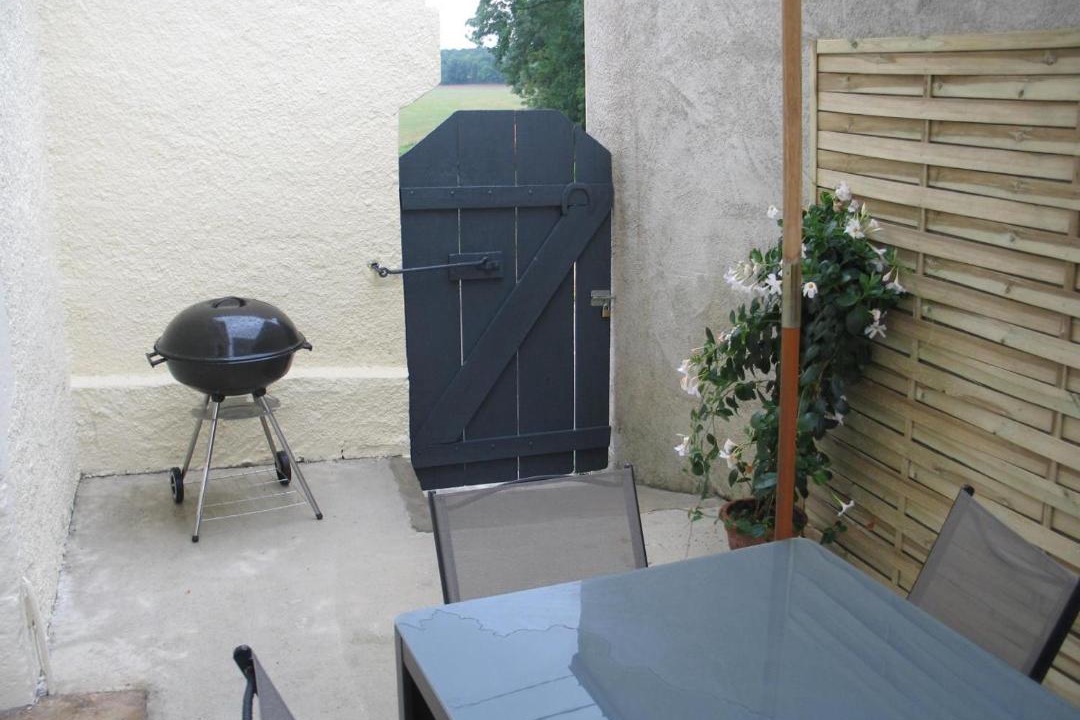Photo of Patio Balcony in Bragelogne-Beauvoir