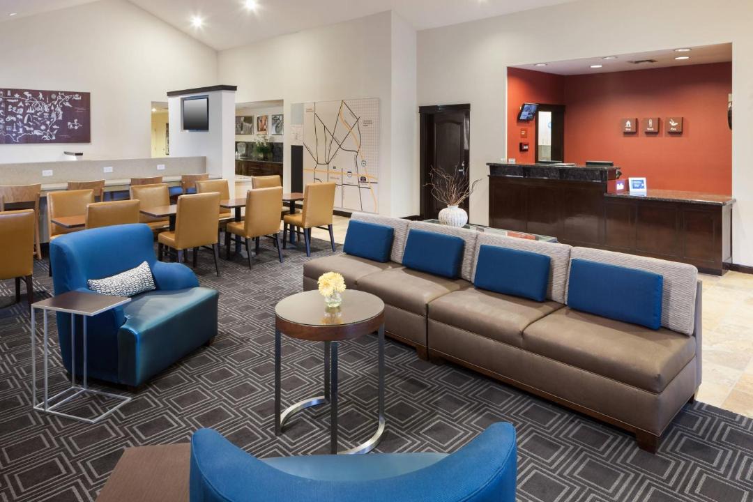 Photo of Livingroom in Shearer Hills - Ridgeview
