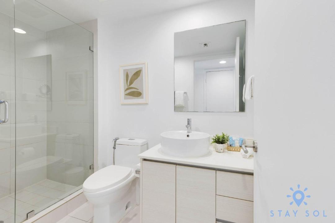 Photo of Bathroom in Hallandale Beach