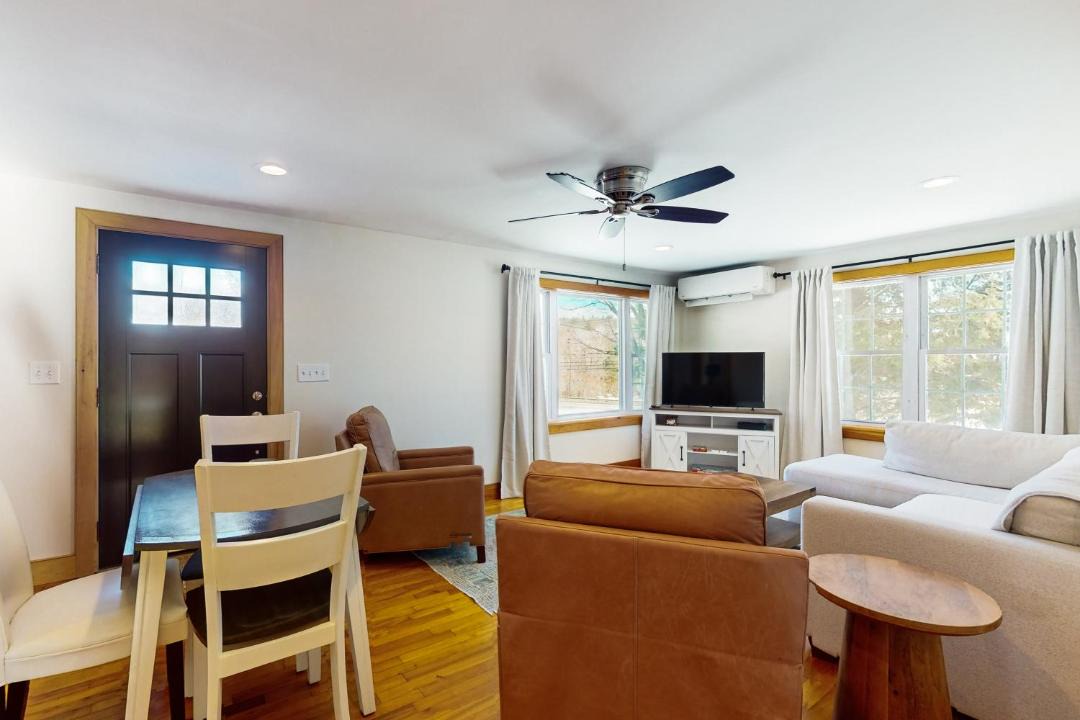 Photo of Others in Ludlow