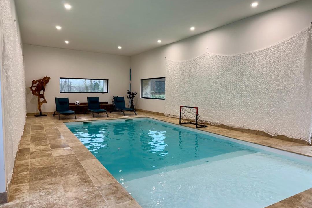 Photo of Others in Lachy