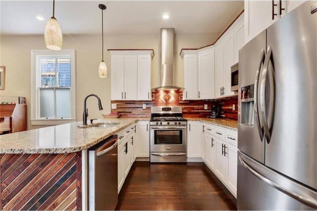 Photo of Kitchen in Seventh Ward