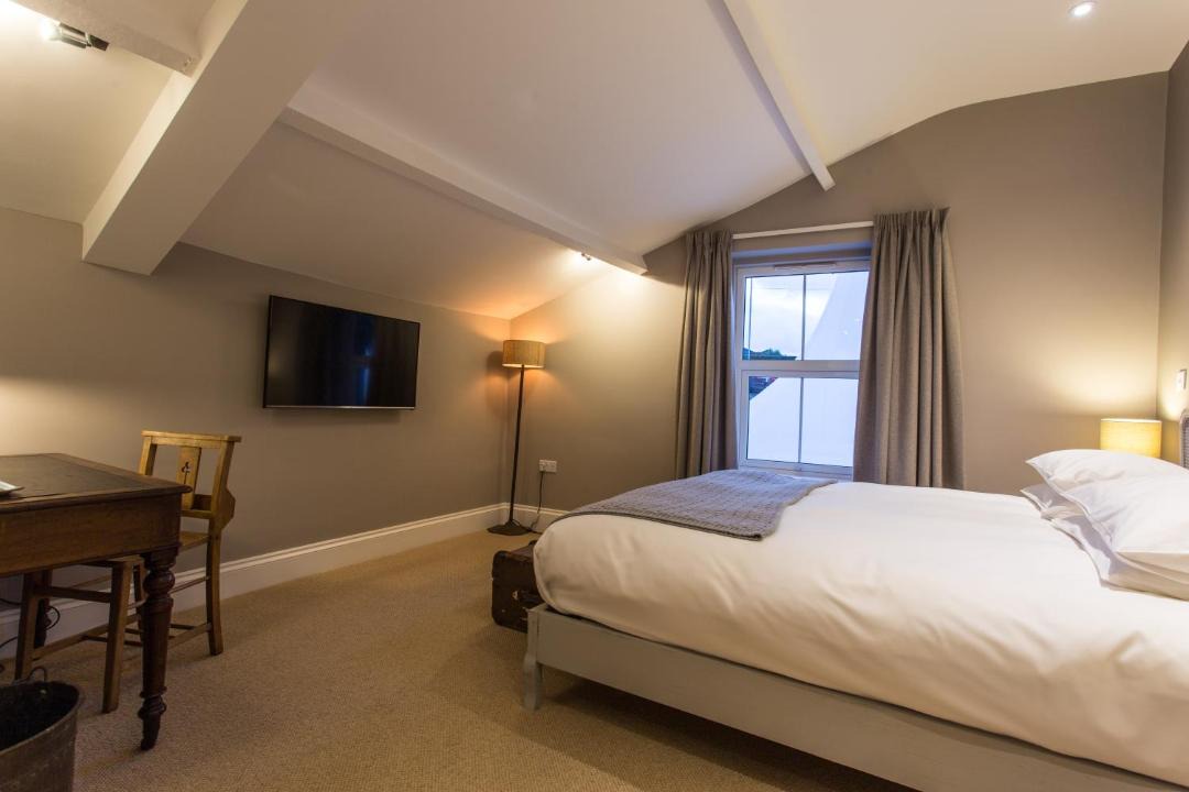 Photo of Others in Chilcompton