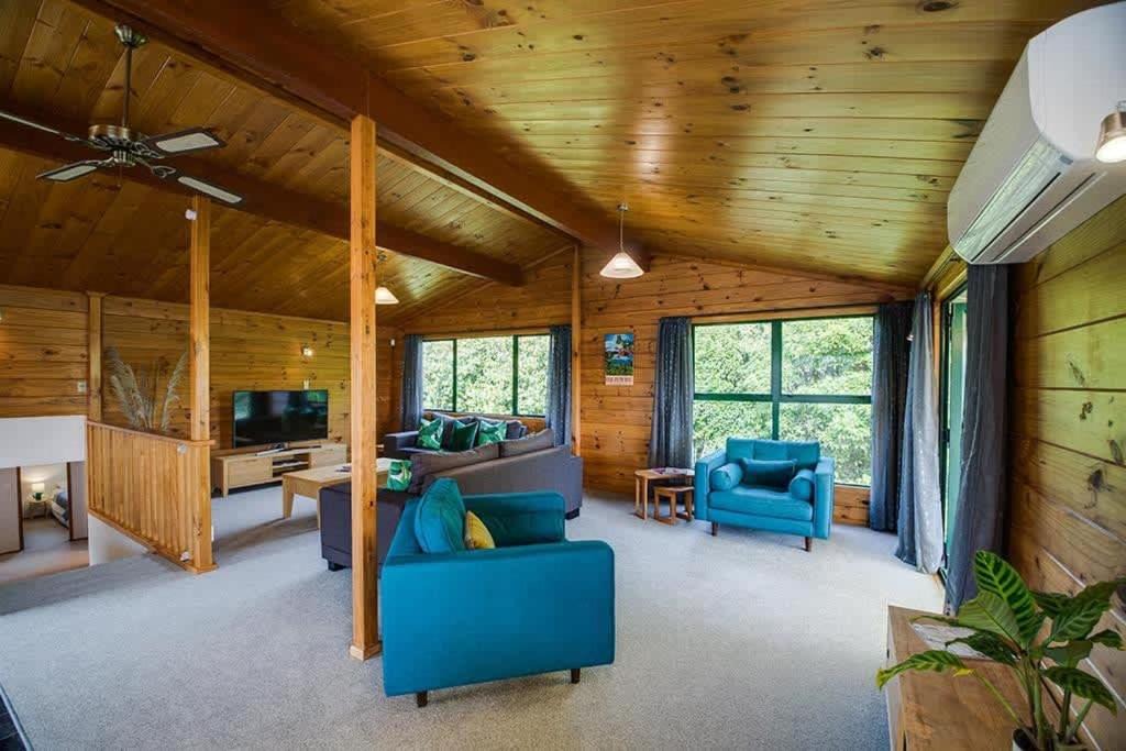 Photo of Others in Lynmore