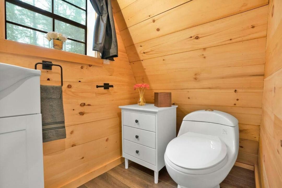 Photo of Bathroom in Oxford