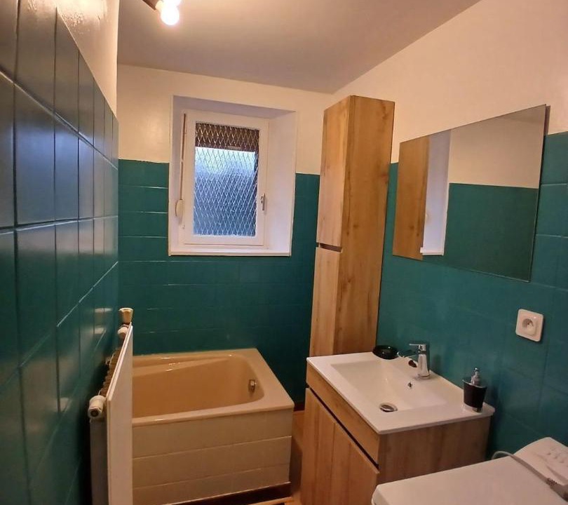 Photo of Bathroom in La Bourgonce