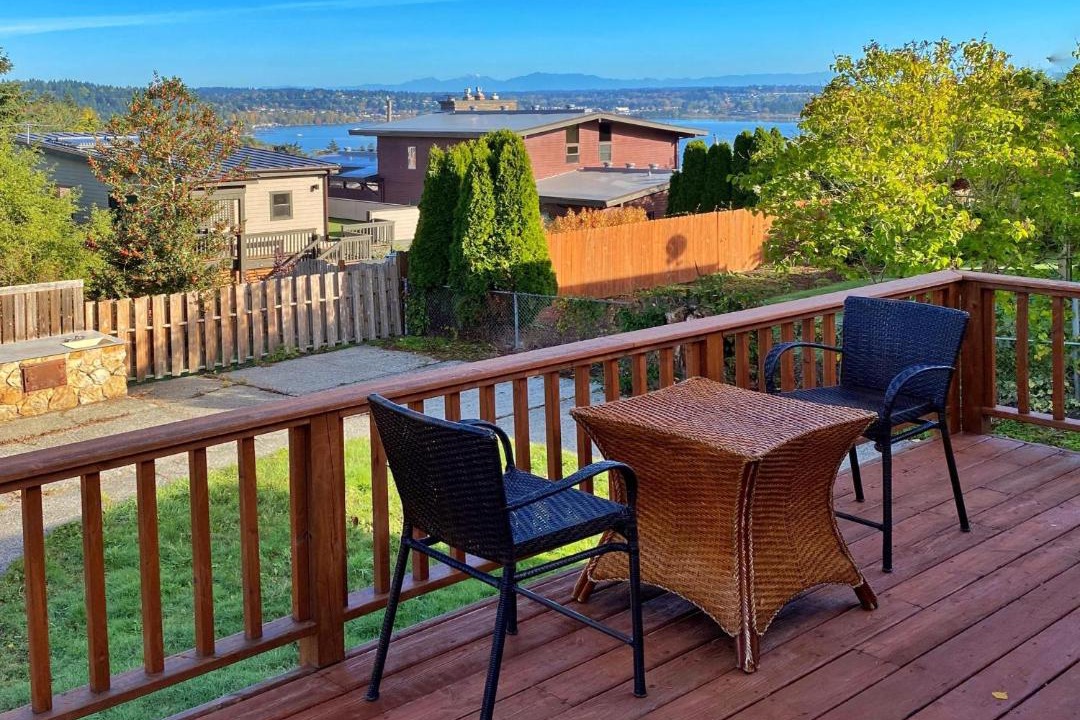 Photo of Patio Balcony in Lake Forest Park