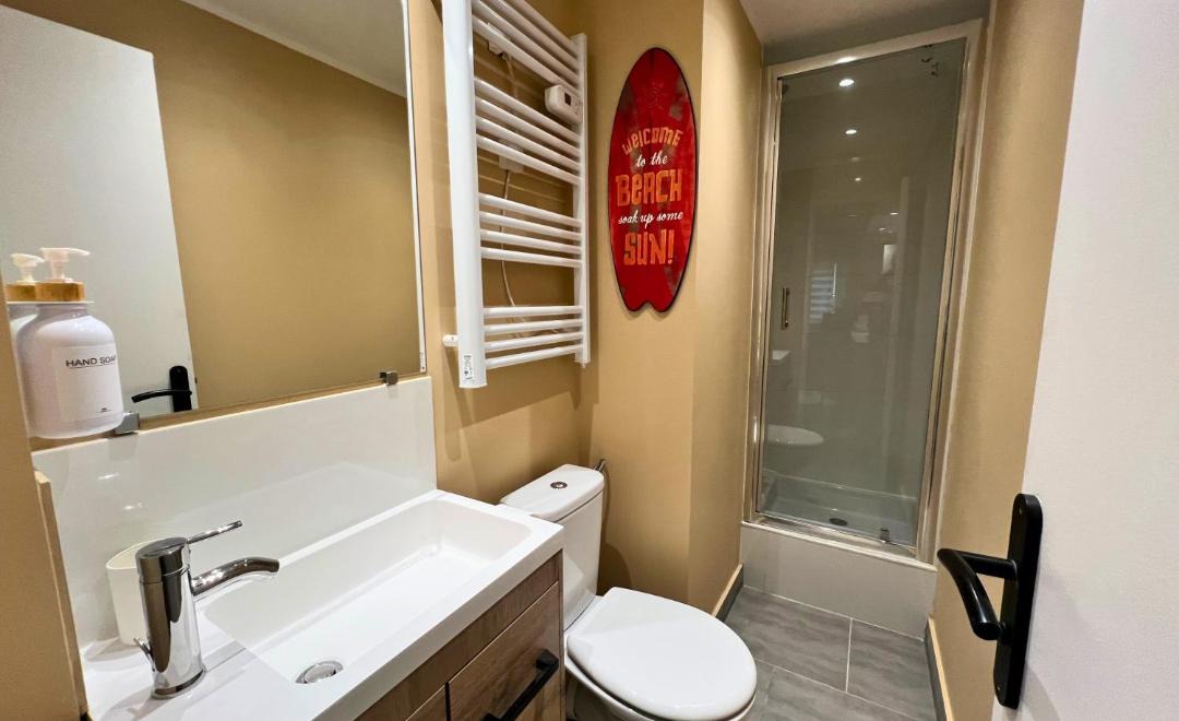 Photo of Bathroom in Le Portel