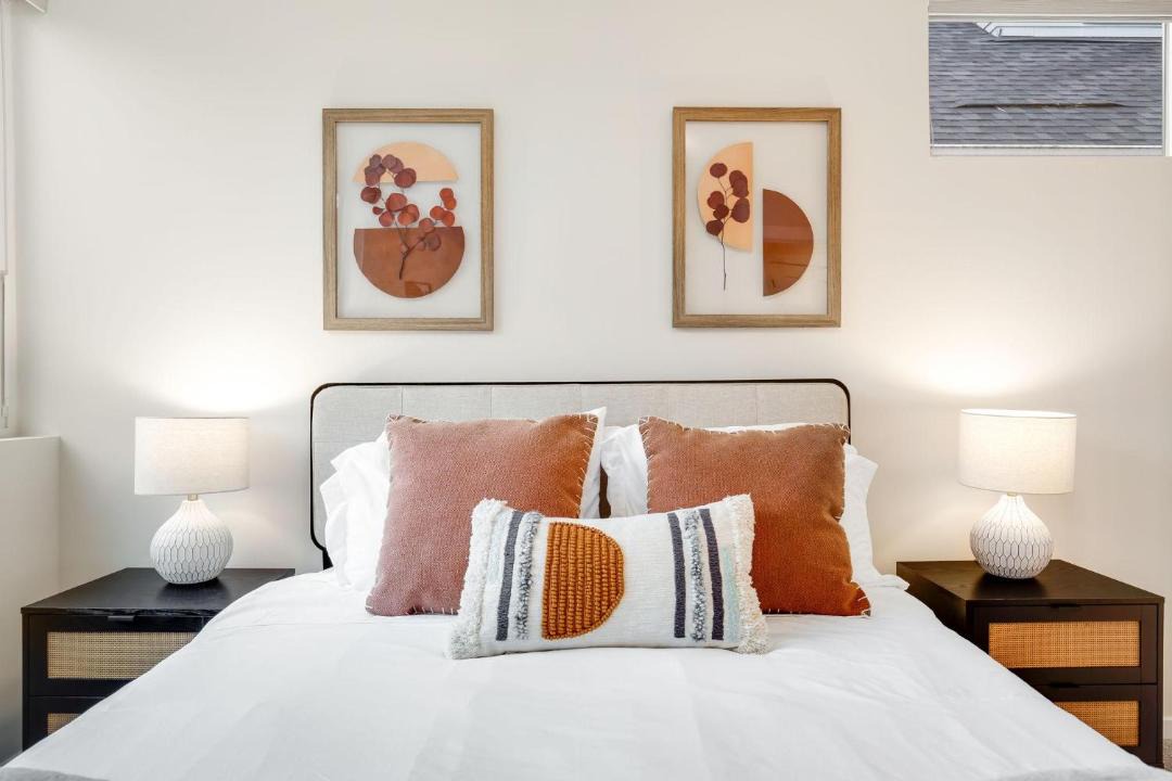 Photo of Others in Whittier Heights