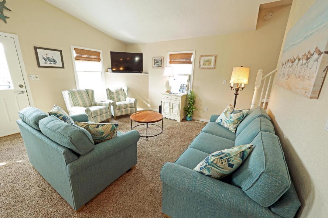 Photo of Livingroom in Colington Harbour