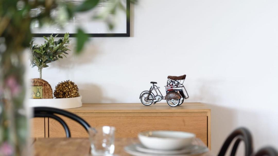 Photo of Others in Musk