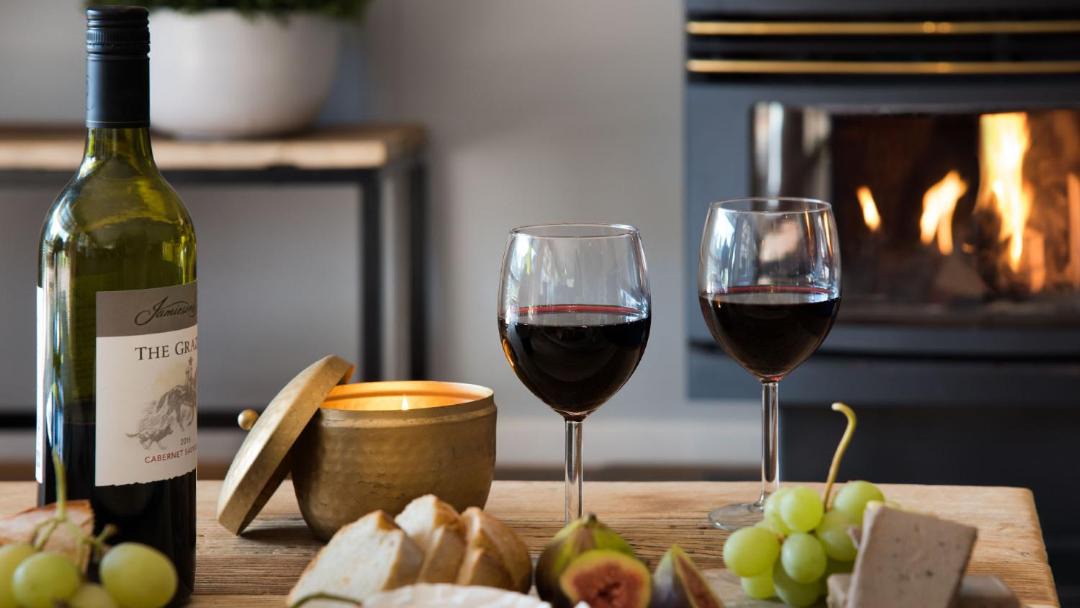 Photo of Others in Hepburn