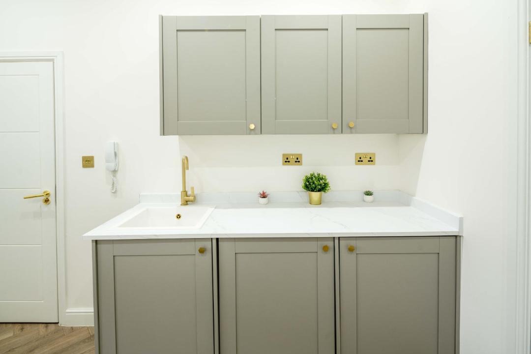 Photo of Others in West Putney