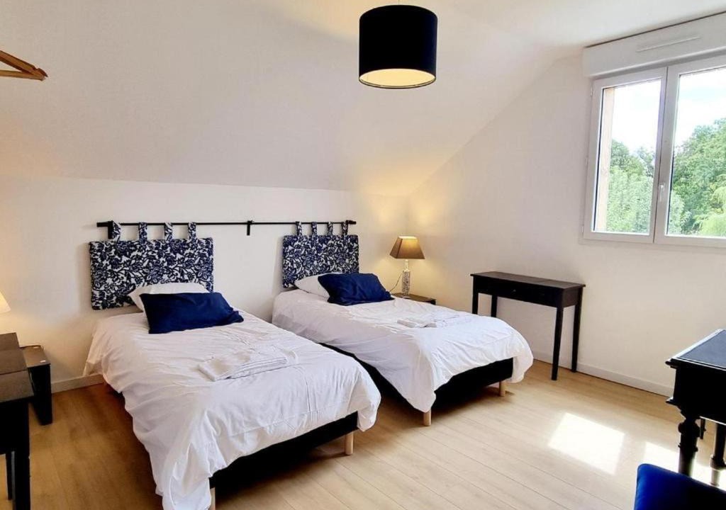Photo of Bedroom in Paray-Douaville