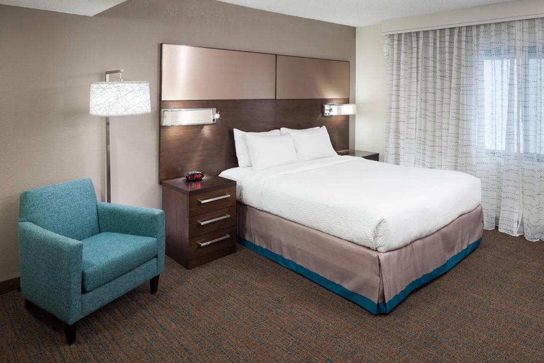 Photo of Bedroom in Country Club Plaza Area