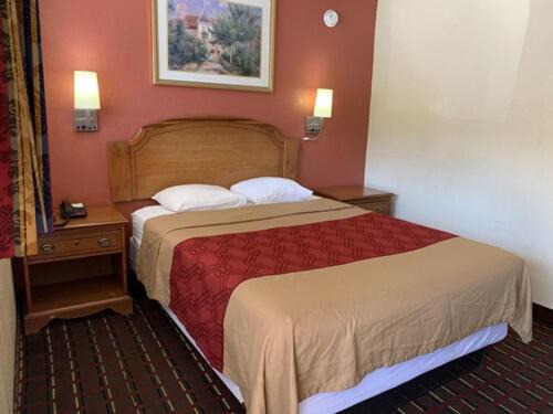 Photo of Bedroom in Madill