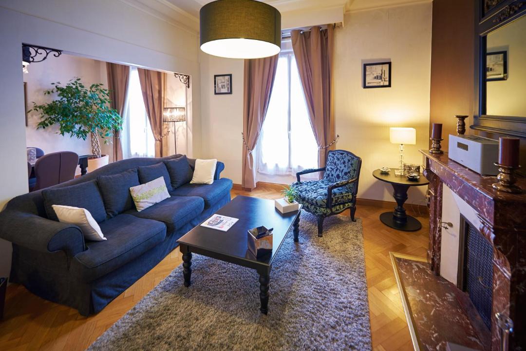Photo of Livingroom in Republique