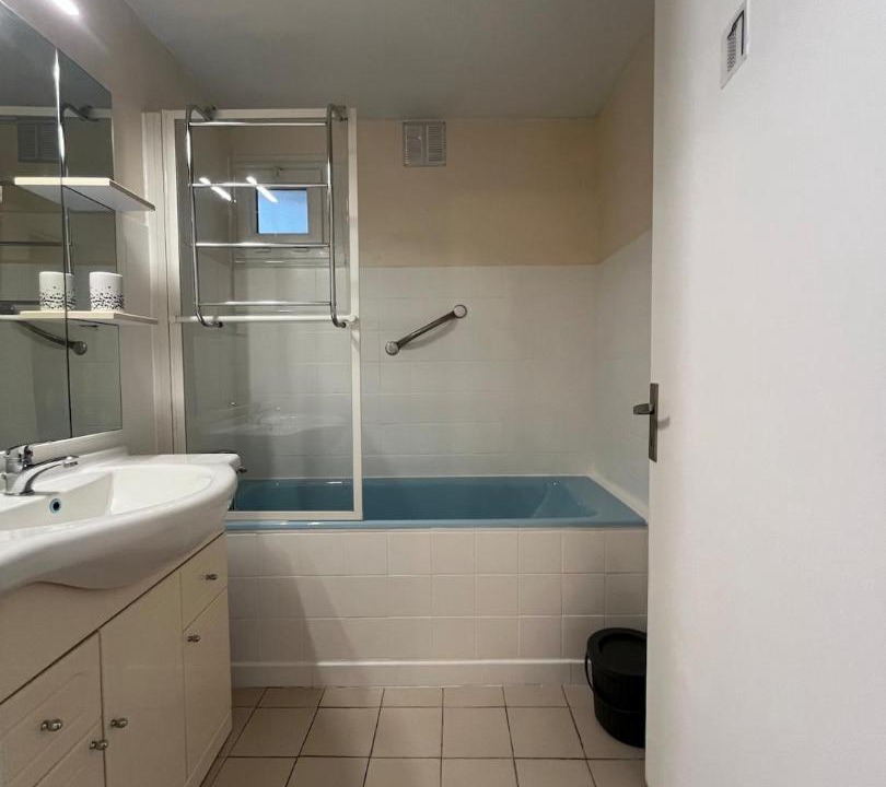 Photo of Bathroom in Saint-Germain-Lembron