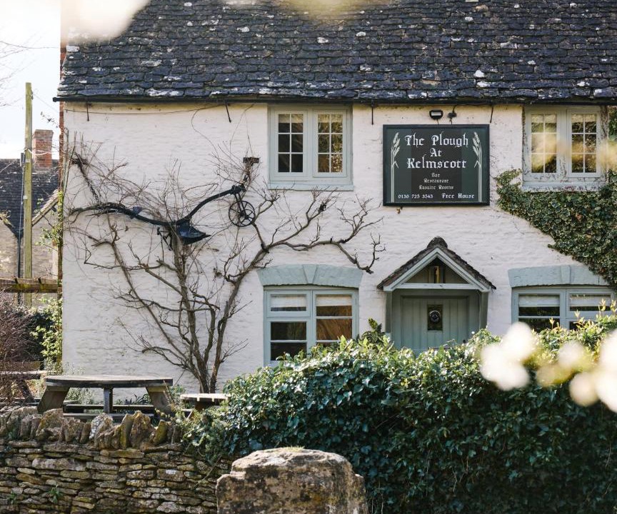 Photo of Others in Kelmscott