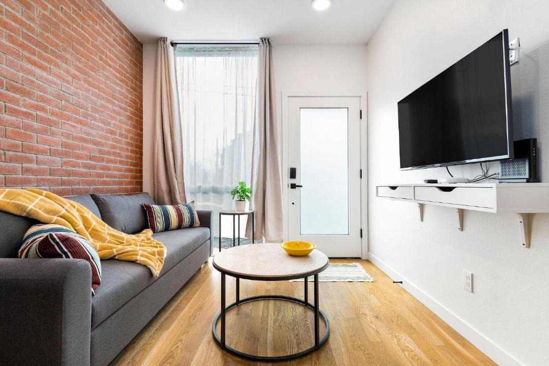 Photo of Others in Minor