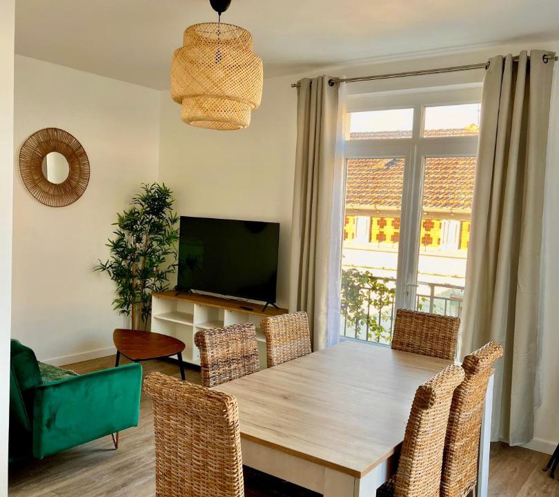 Photo of Others in Sainte-Foy-la-Grande