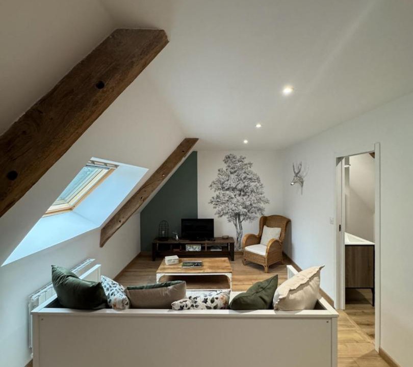 Photo of Others in Brehan