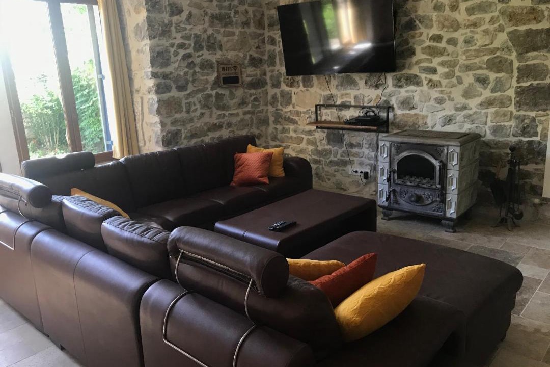 Photo of Livingroom in Chandolas