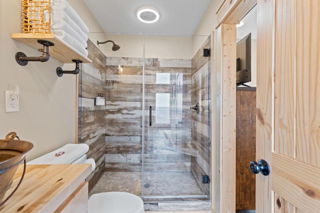 Photo of Bathroom in Jasper