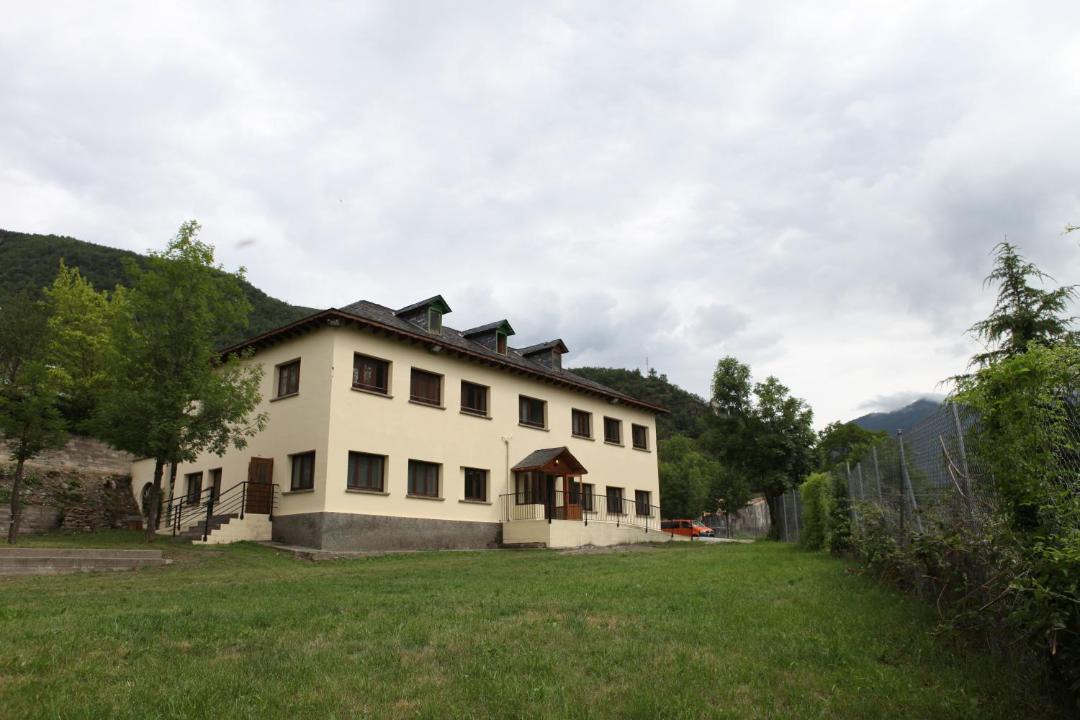 Photo of Others in Llesp