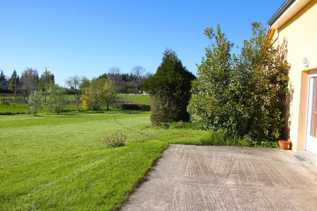 Photo of Others in Youx