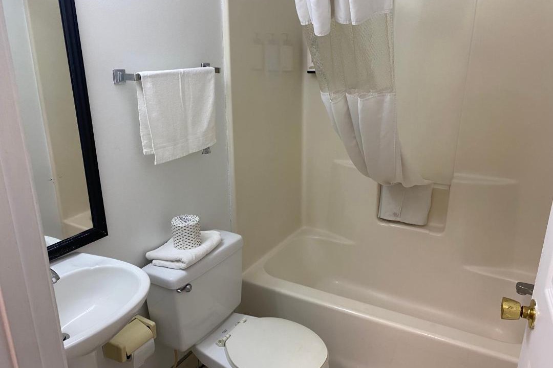 Photo of Bathroom in Lake City