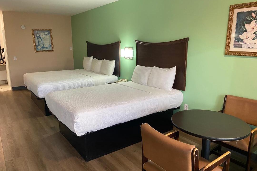 Photo of Bedroom in Lake City