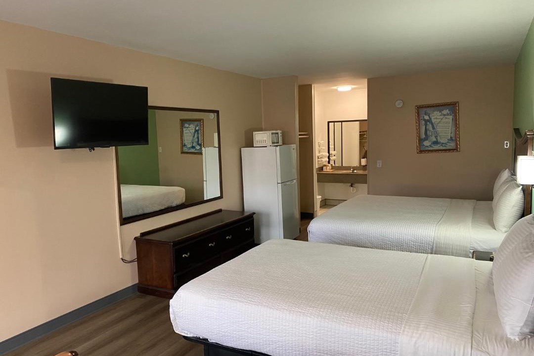 Photo of Bedroom in Lake City
