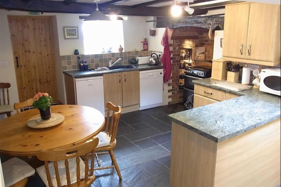 Photo of Kitchen in Church Stoke