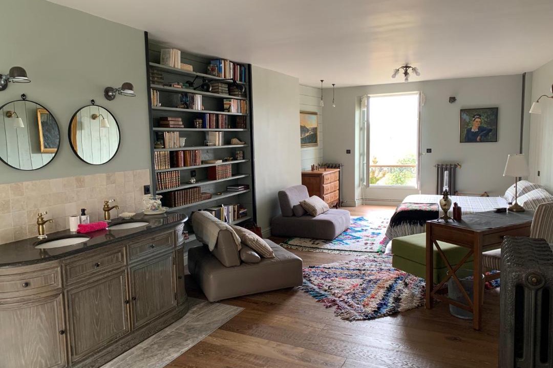 Photo of Others in Rochefort-en-Yvelines