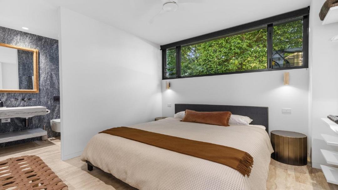 Photo of Bedroom in Hawks Nest