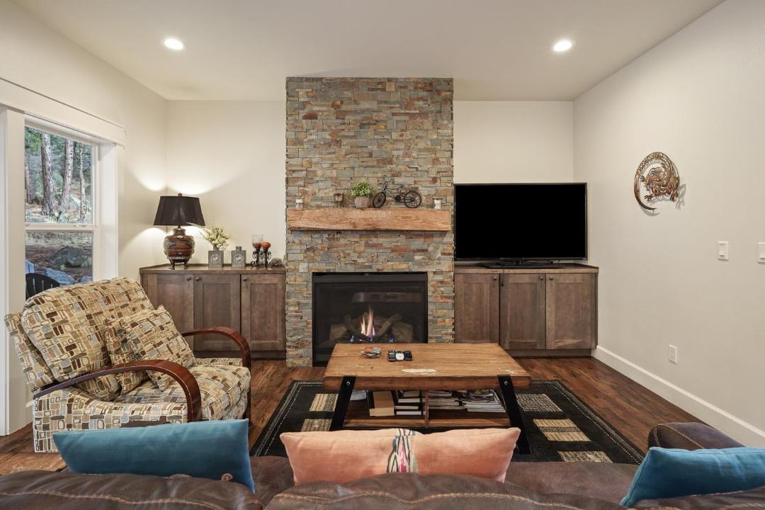 Photo of Others in Westbrook Meadows