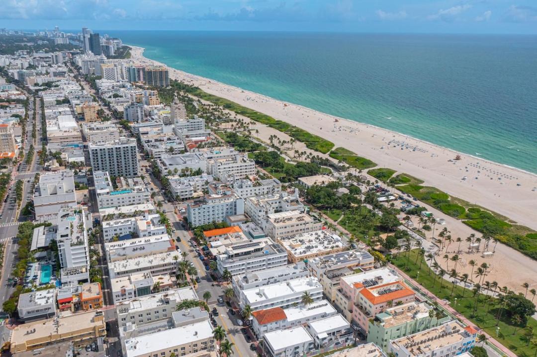 Photo of Others in South Beach