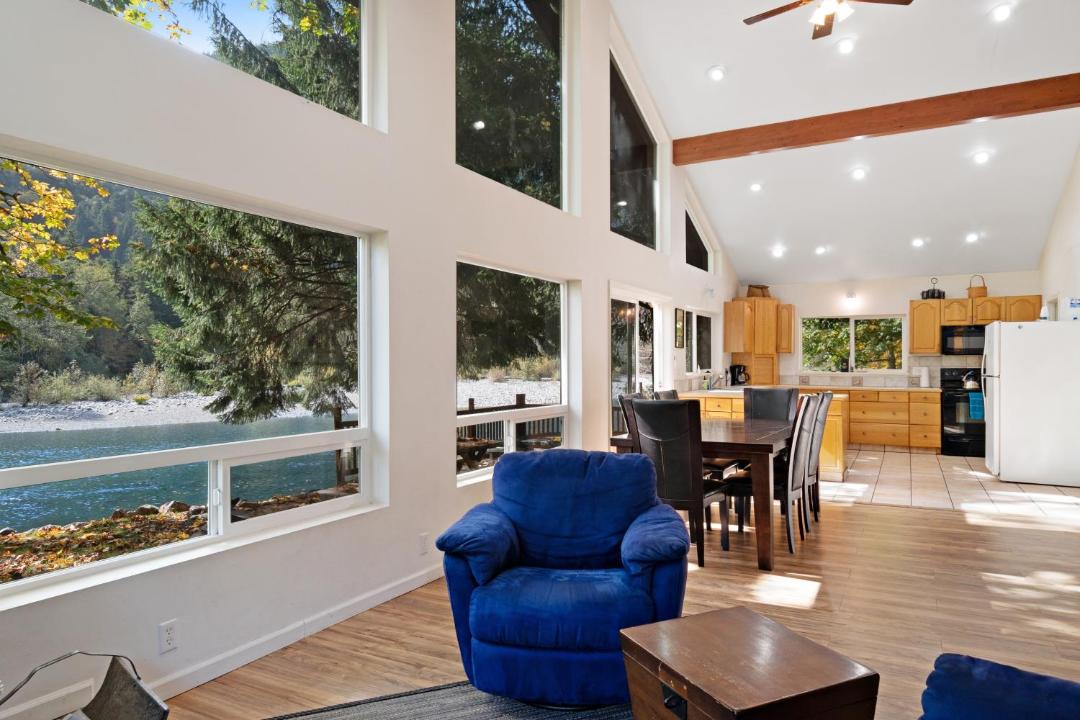 Photo of Others in Baring