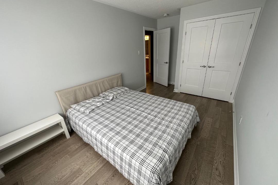 Photo of Bedroom in Ottawa Division